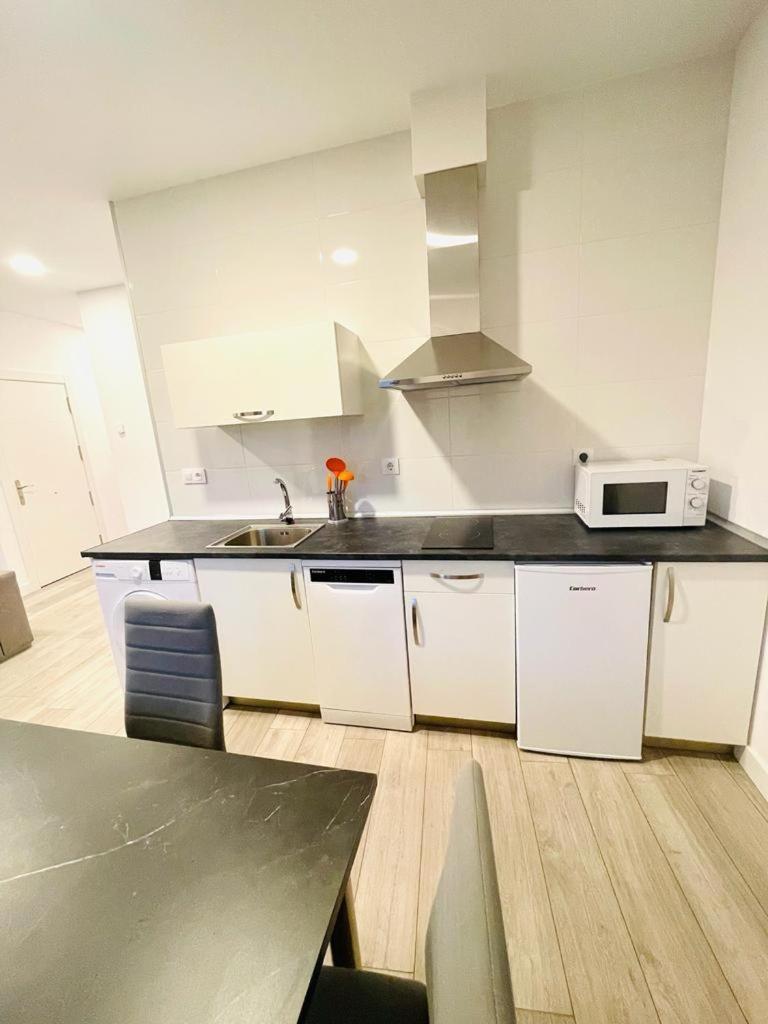 Apartamentos Rurales La Plaza 2 Duruelo de la Sierra Bagian luar foto