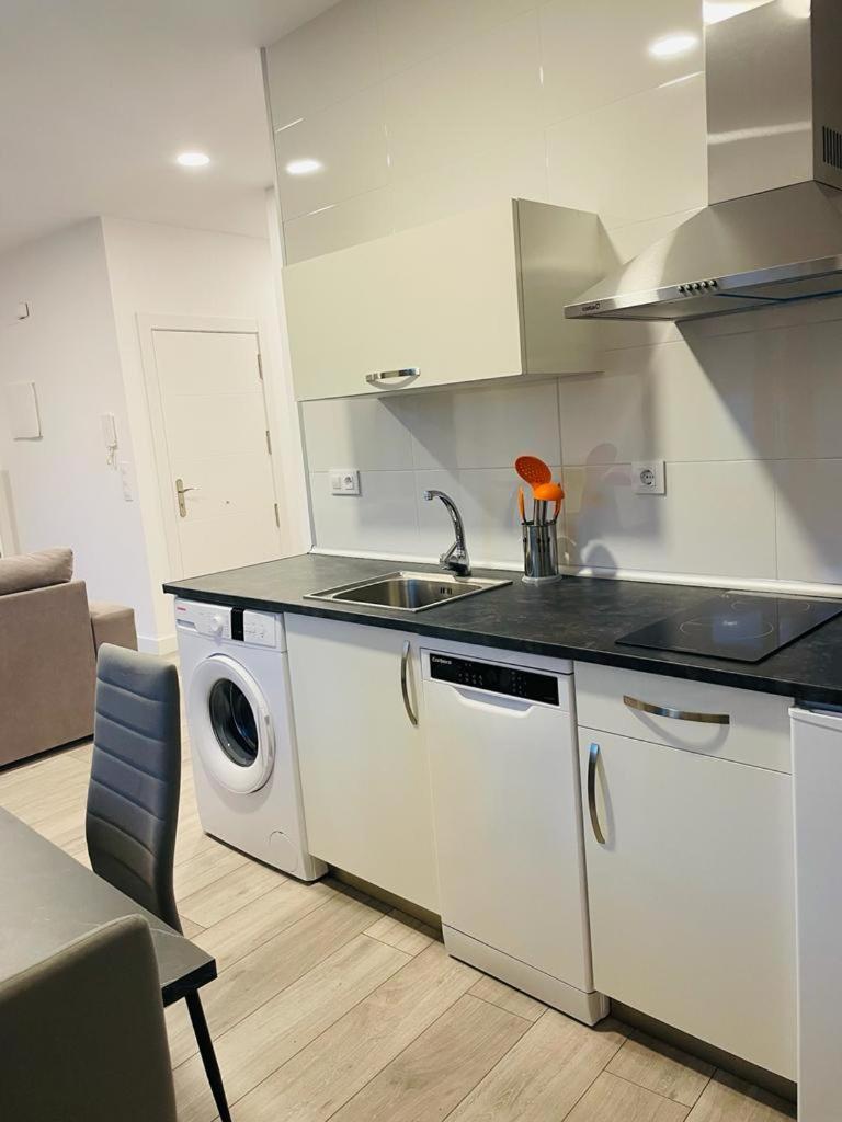 Apartamentos Rurales La Plaza 2 Duruelo de la Sierra Bagian luar foto